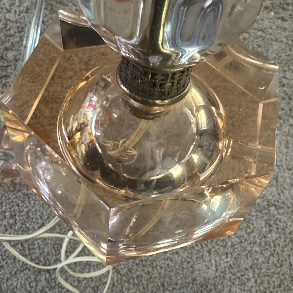 Set of 2 Vintage Glass Boudoir Lamps – 15” Tall - Picture 12 of 17